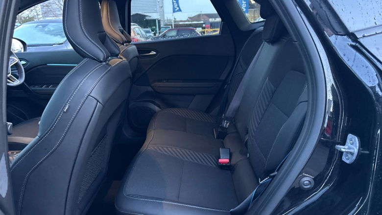 Renault Symbioz 1.6 E-Tech FHEV 145 Techno Esprit Alpine 5dr Auto Hybrid Estate